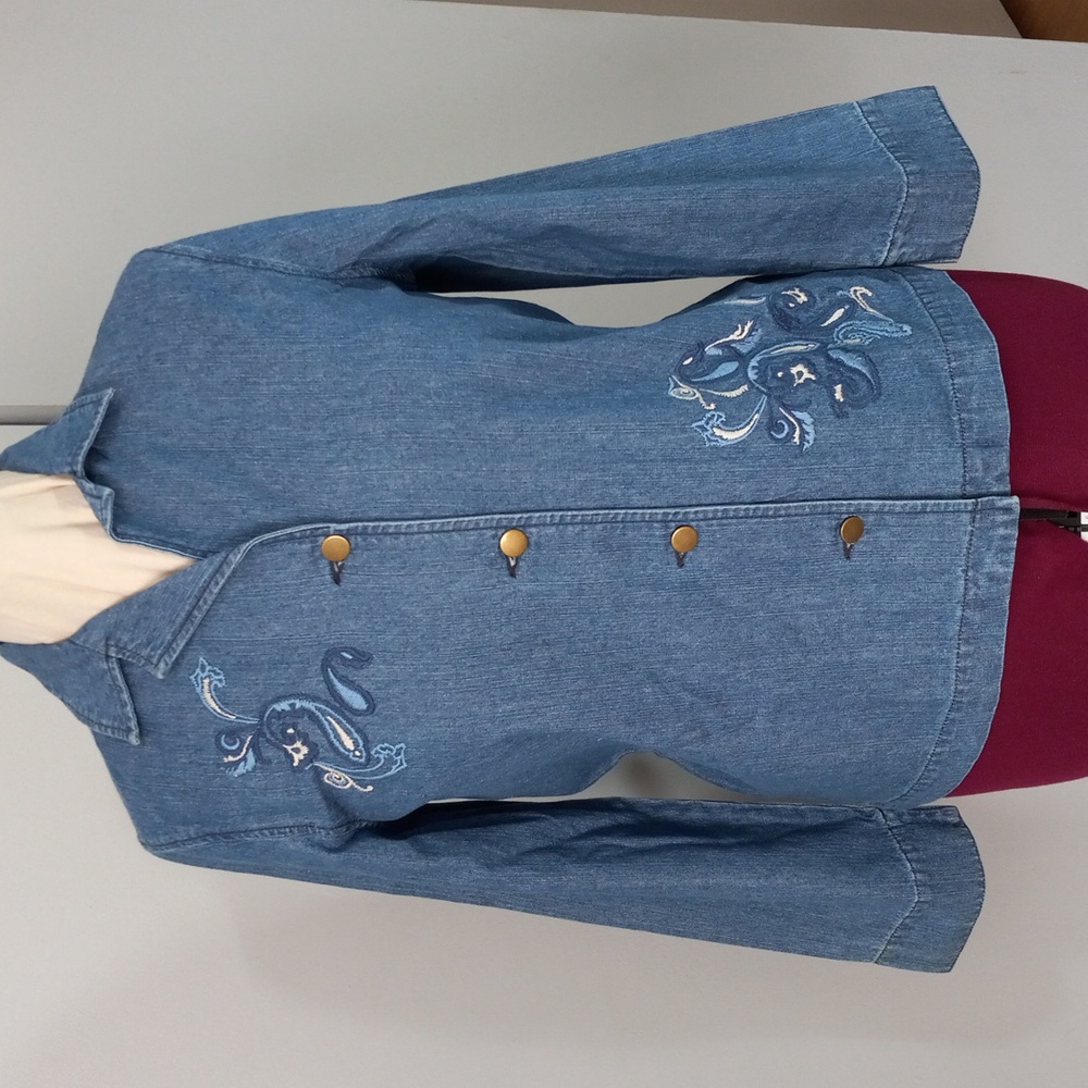 Classis Elements Embroidered Denim Jacket Petite 10-12 o Size M